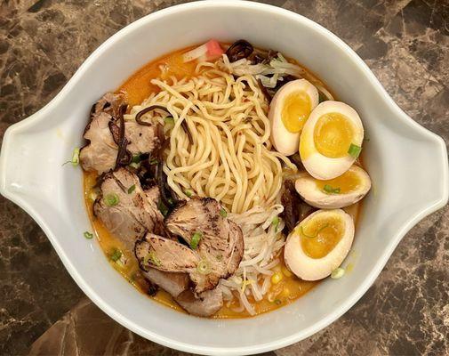 Spicy Tonkotsu Ramen!!