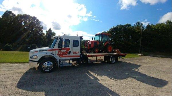 Fred's Towing & Transport Inc. is a locally owned and operated business proudly serving the Tri-County area since 1989...