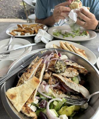 Small Greek Salad - Small with chicken, chicken gyro