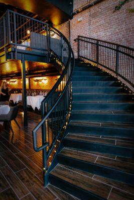 In addition to our dining room, our 1,000 square foot mezzanine plays host to private parties, special celebrations and first dates alike.