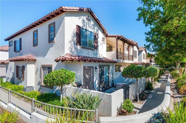 Lovely Spanish Style Townhome under management in Oceanside!