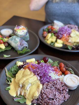 Mango chicken rainbow salad