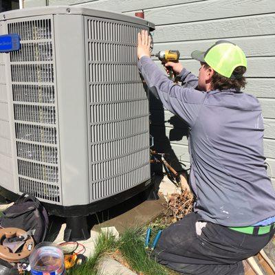 Morgan installing high efficiency heat pump in Richland, WA.