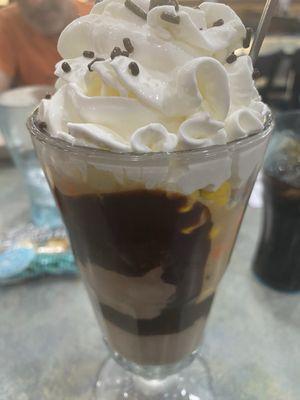 Reese's Pieces sundae. Medium