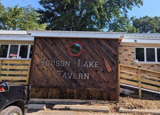 Hudson Lake Tavern