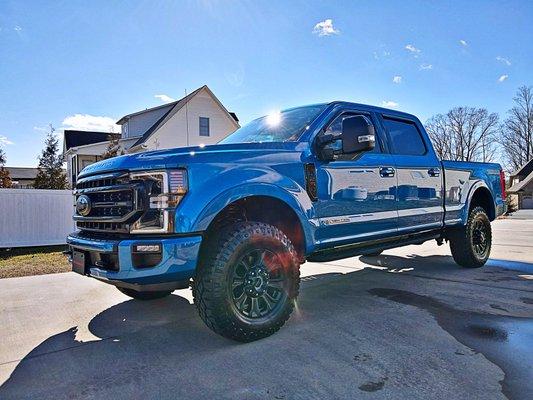 Owner's Pride fully warrantied ceramic coating package. This awesome Ford Super Duty is now protected for 7 years!!