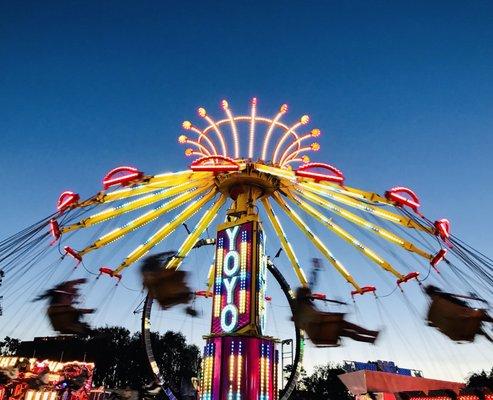 The classic rides are well represented here, like the Yo-yo.