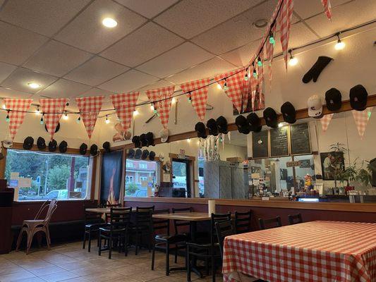 Dine-in section, empty on a weeknight. Maybe there's diners on weekends?