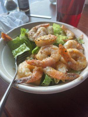 Salad with shrimp