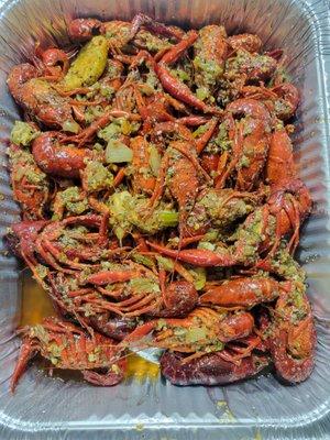 Lemongrass & cajun peppers crawfish