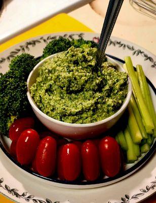 Green Goddess Dressing with Vegetable medley