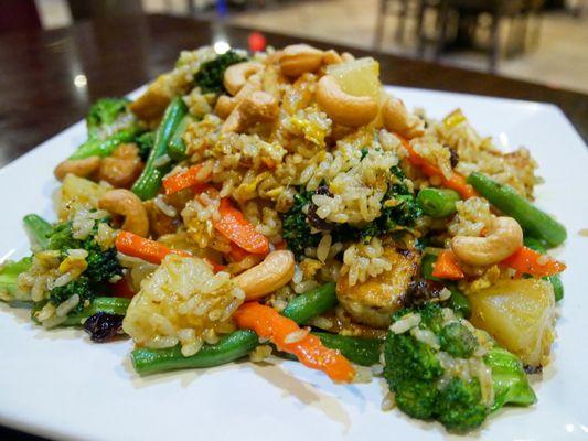 Pineapple Fried Rice with Tofu