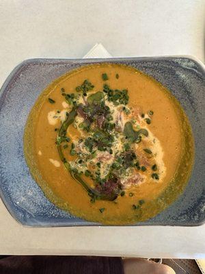 Kabocha squash & carrot kinpira soup