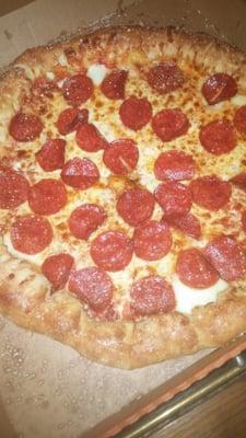 Orangevale location of there stuffed crust pepperoni pizza. Huge difference from the Citrus Heights Madison Location!