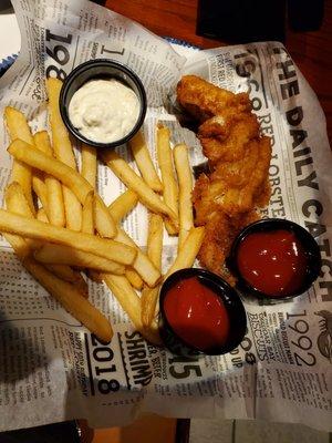 My fish and chips meal exactly as delivered to the table.