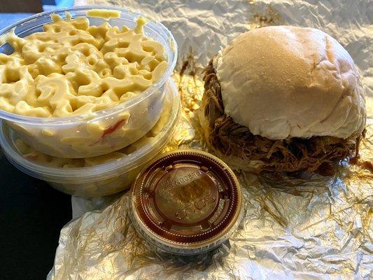 Pulled Pork Sandwich + Mac n Cheese