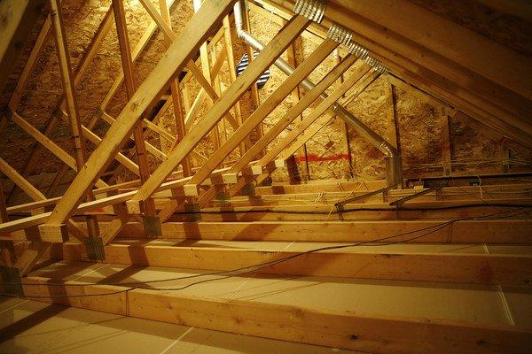 Get your New home inspected! New houses have can have problems such as no insulation in the attic. Call us today! 502.509.6272