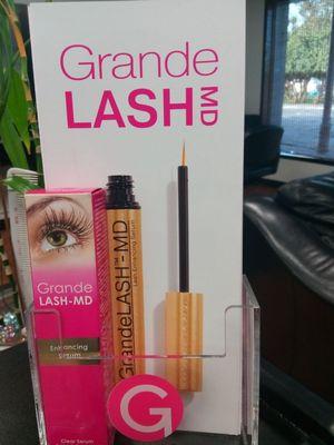 Serum to help your lash stay strong and healthy while it grows