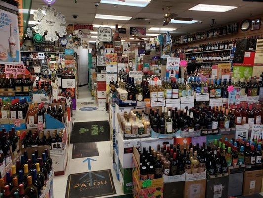 Big E Wines & Liquors