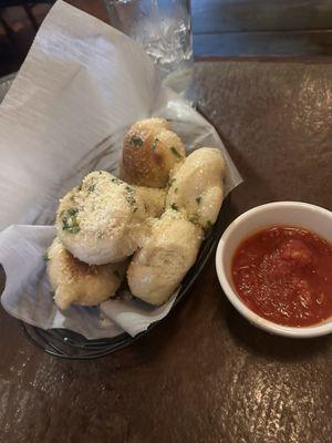 Garlic Knots