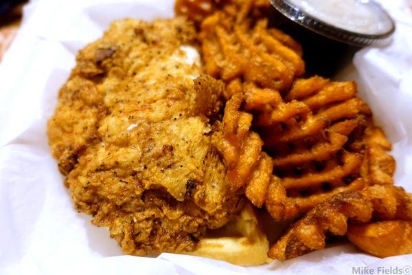 Chicken & Waffles