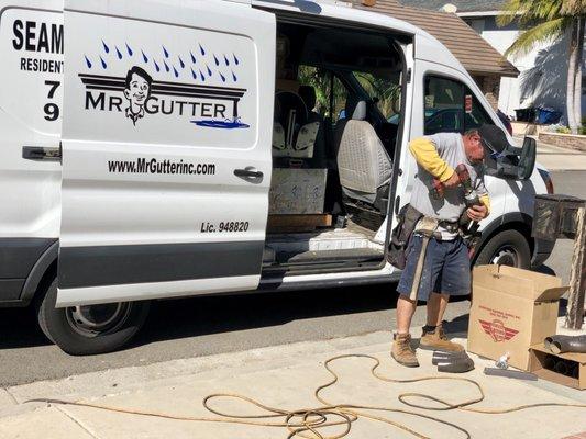 Gutters being made on site... it was cool to see how it's done.