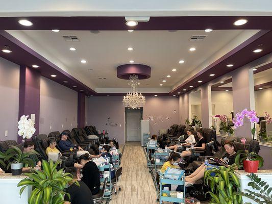 Trendy Nails has received the "Highest Rated and Best Reviewed" award as the top-rated Nail Salon in San Marcos.