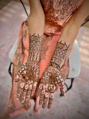 The Lavish Bride - Hands