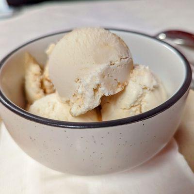 salted caramel gelato