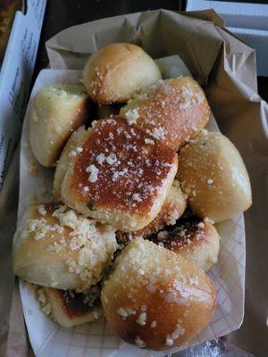 Garlic rolls