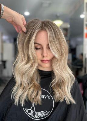 The lived in Blonde we all love!