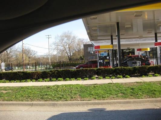 Eastbound on Touhy