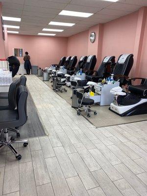 Nail salon