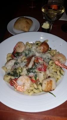 Jumbo Shrimp and Scallops pasta