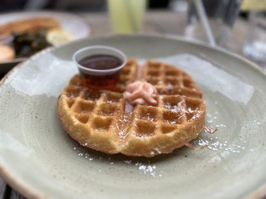 Eggnog Waffle was flaky and to the point