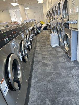 A&T Laundry