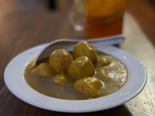 Curry Fish Balls