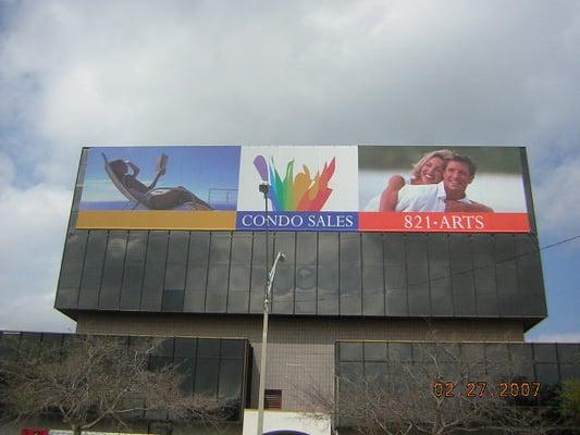 Oversize Banners