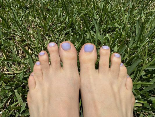 Gel pedicure