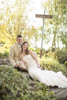 Dana Powers wedding barn, bride and groom, nipomo