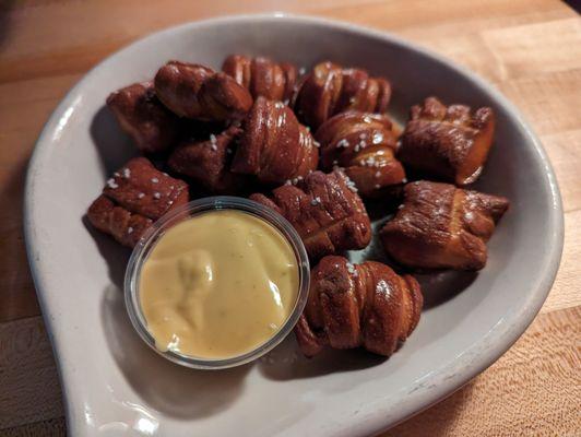 Pretzel Bites