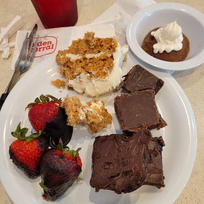 The sweet and Chocolat desserts and moist carrots cake.