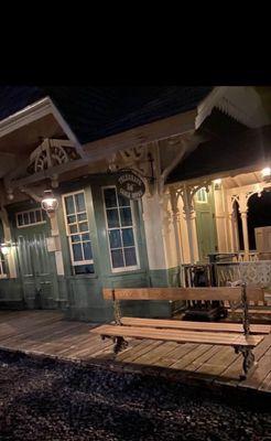 Disneyland Railroad - New Orleans Square Station