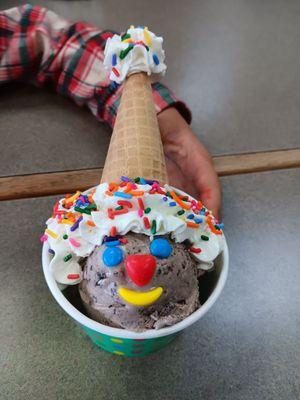 Clown sundae