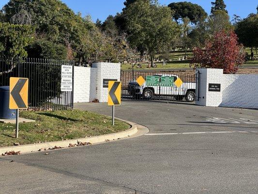 Oak Hill Memorial Cemetery (Escondido, CA)