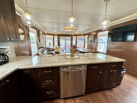 Summersun houseboat rental