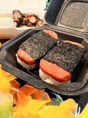 Spam musubi