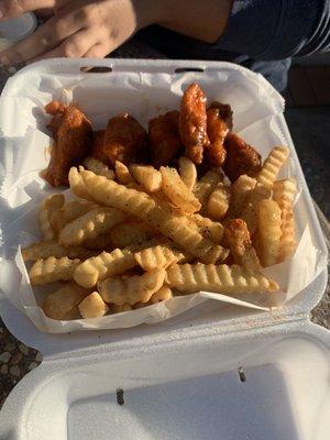 Mild wings and fries.