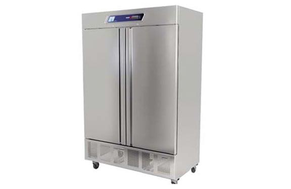 Solid Door Refrigerators
Solid Door Freezers
1 Door and 2 Door Available