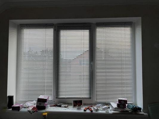 window blind installation